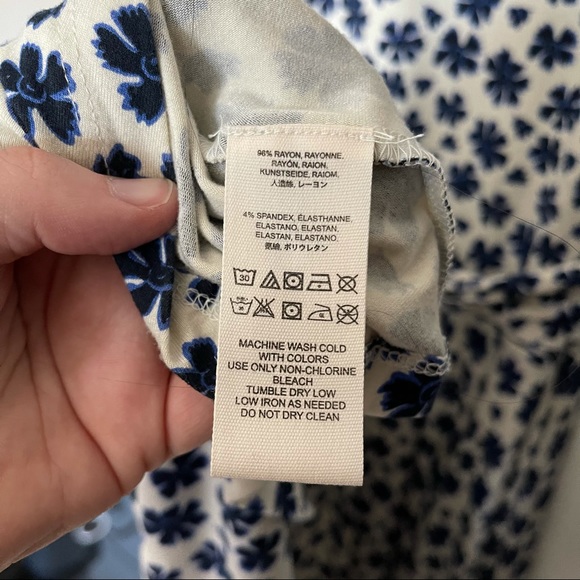 FREE PEOPLE V NECK TIE WAIST FLORAL WRAP DRESS - Picture 7 of 8